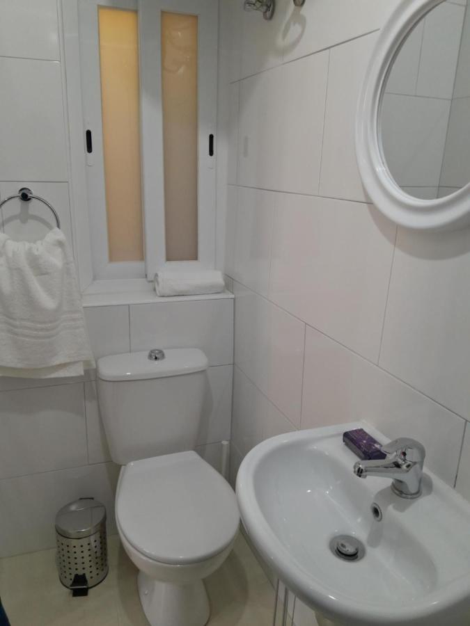 Limestone Sun Suites Слима Экстерьер фото